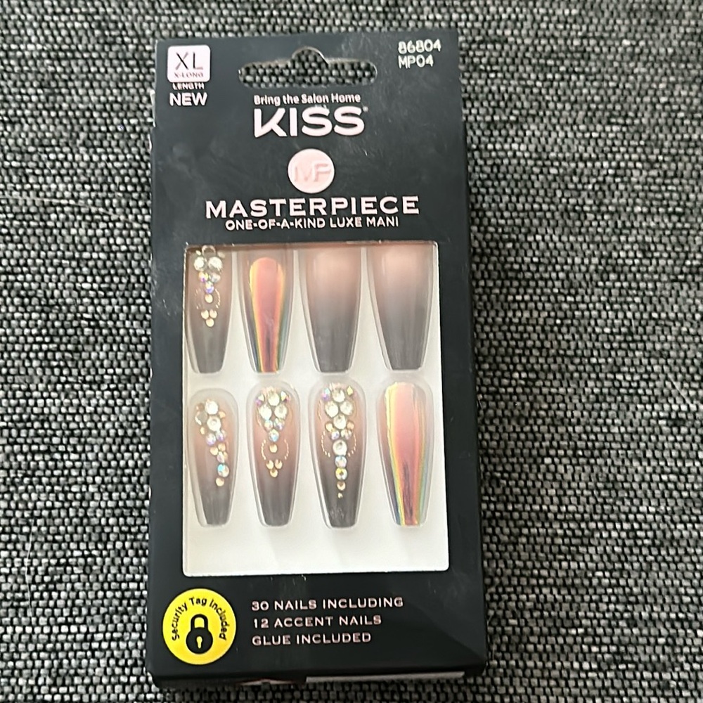 Kiss masterpiece one of a kind lux Manny metallic rhinestone, stiletto nails